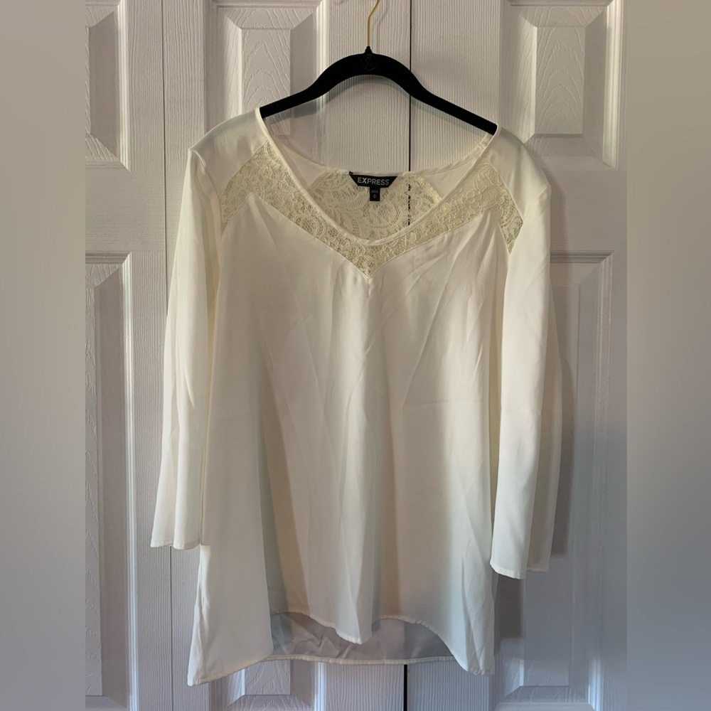 White Shirt w/Lace Detail